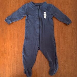 🍊5/$25 Snugabye Blue Kids Footie with Rocket Design size 6-9m